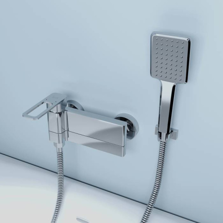 Смеситель для ванны IDDIS Slide (SLISB00i02WA)